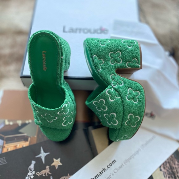 Larroudé Margot Wedge Heels - Picture 12 of 14